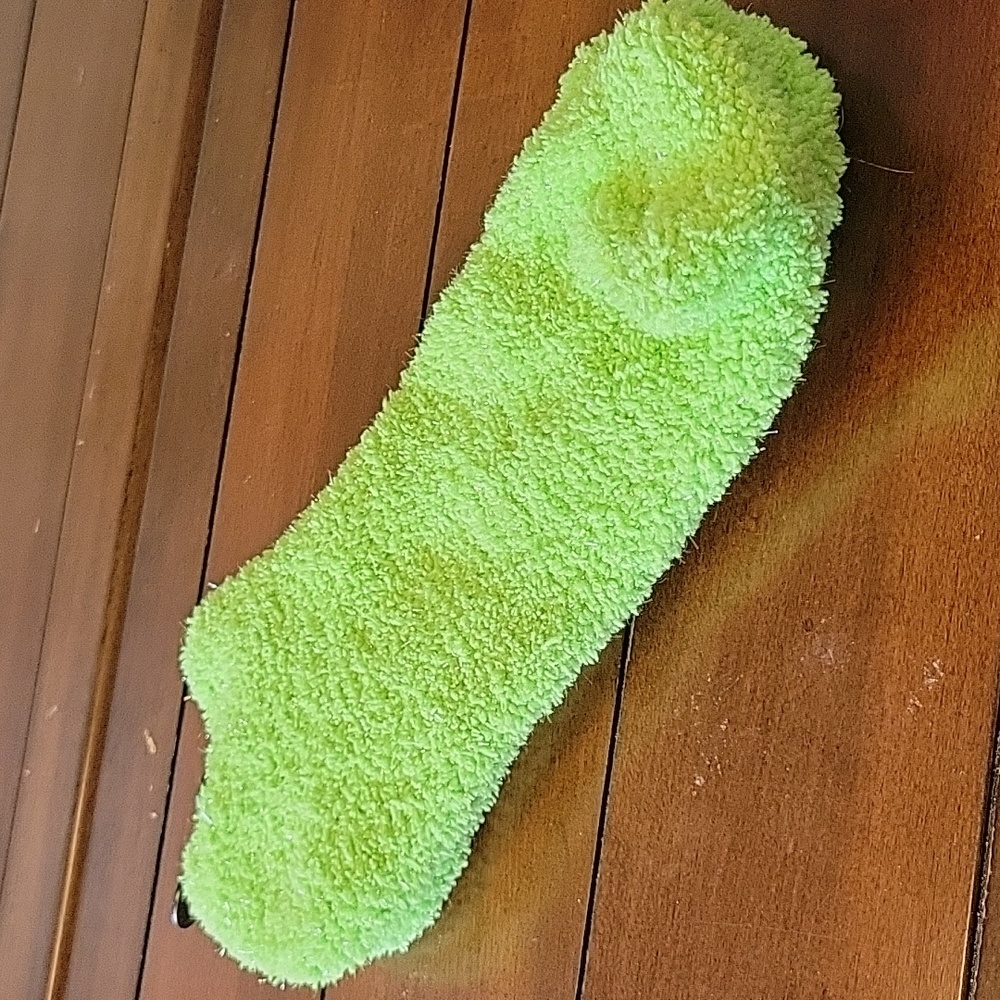 GREEN 💚 COMFY SOCKS